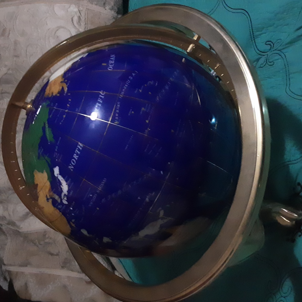 Globe